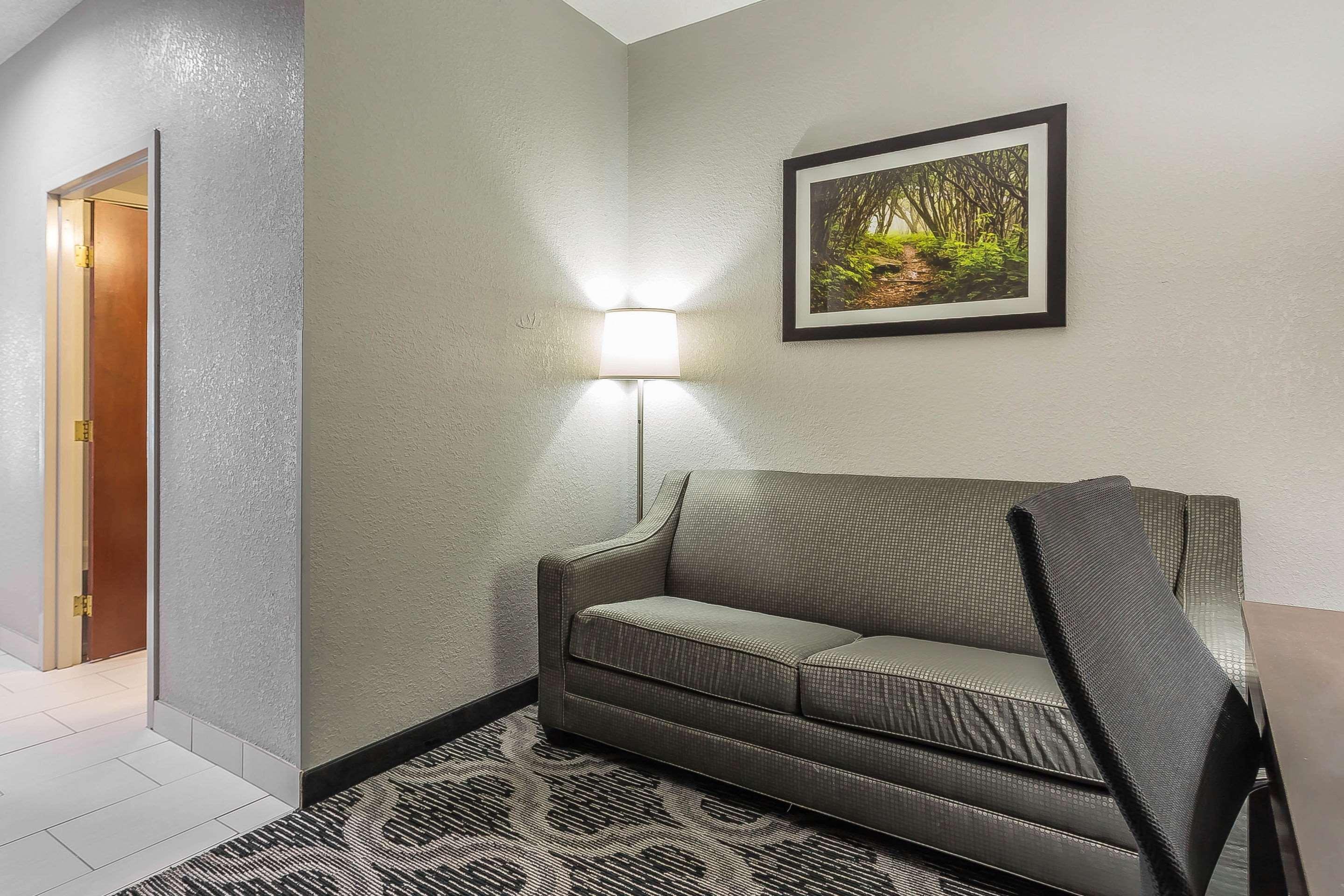 Quality Suites Pineville - Charlotte Extérieur photo