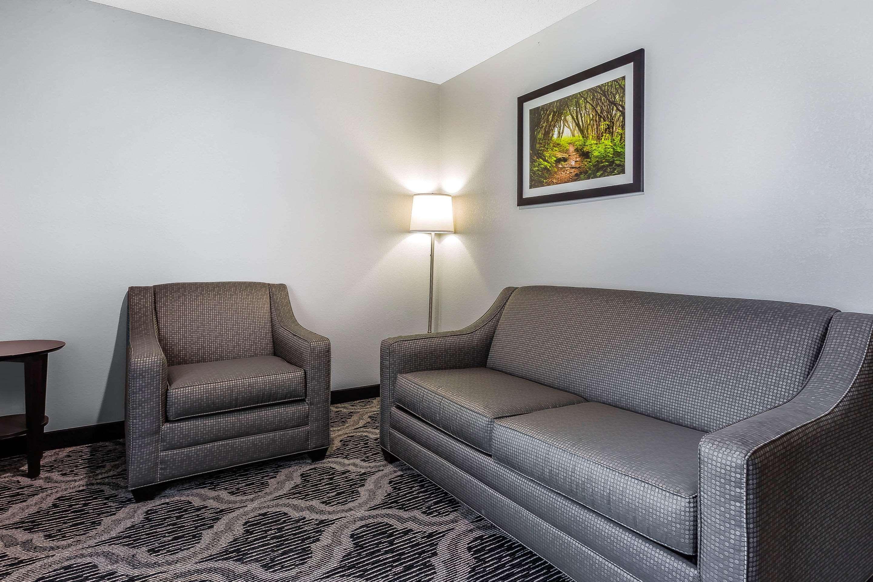Quality Suites Pineville - Charlotte Extérieur photo