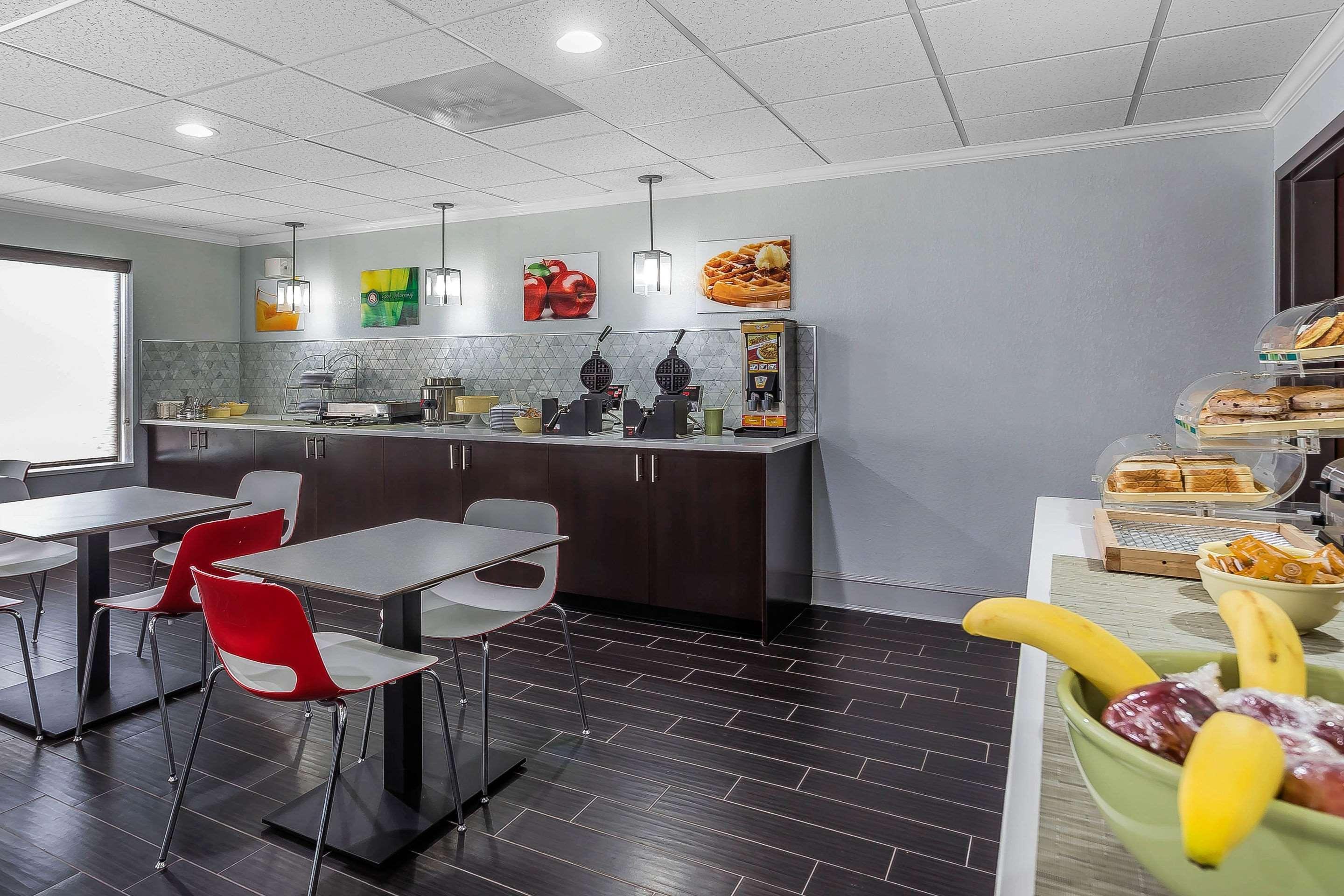 Quality Suites Pineville - Charlotte Extérieur photo