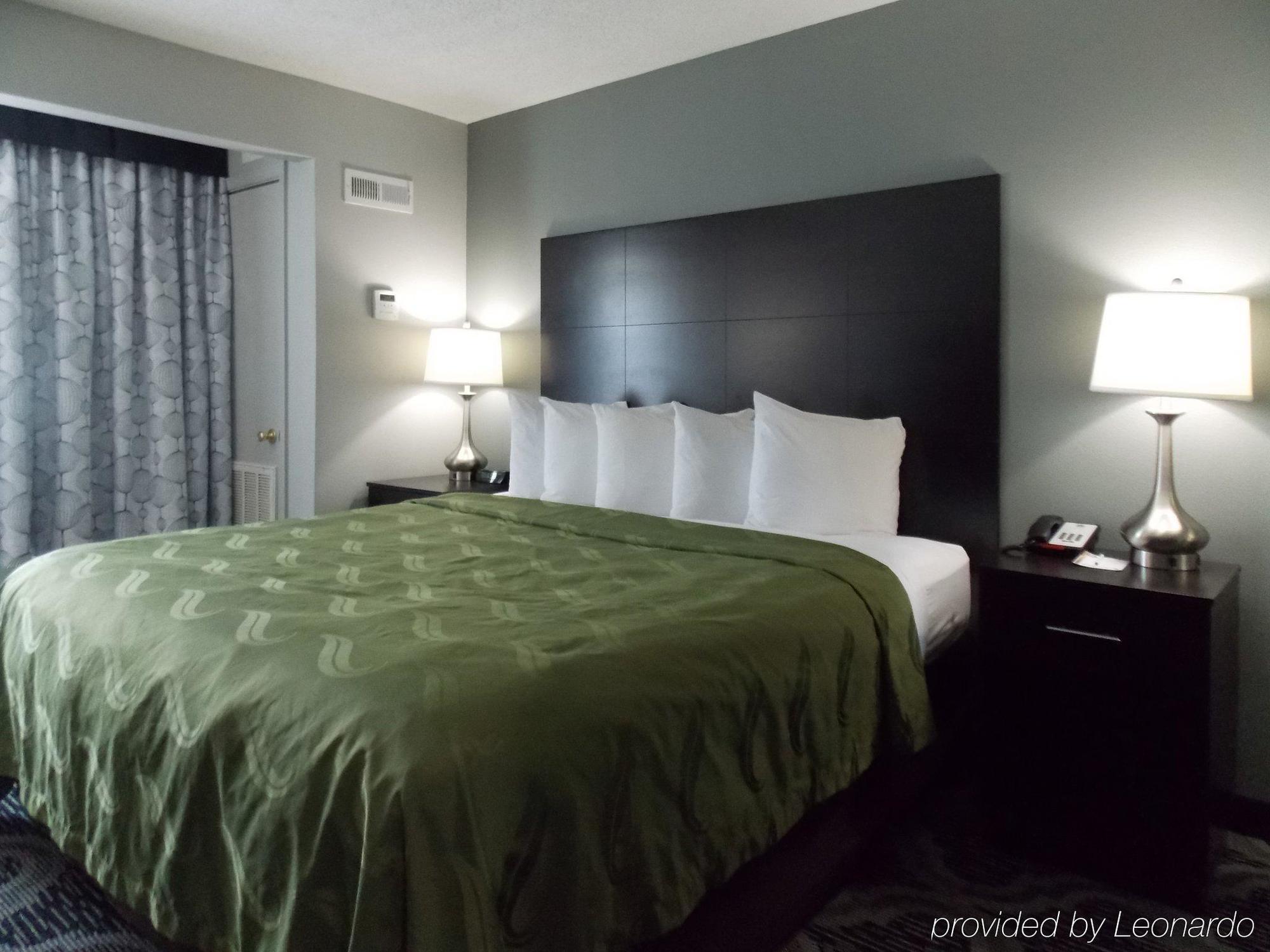 Quality Suites Pineville - Charlotte Extérieur photo