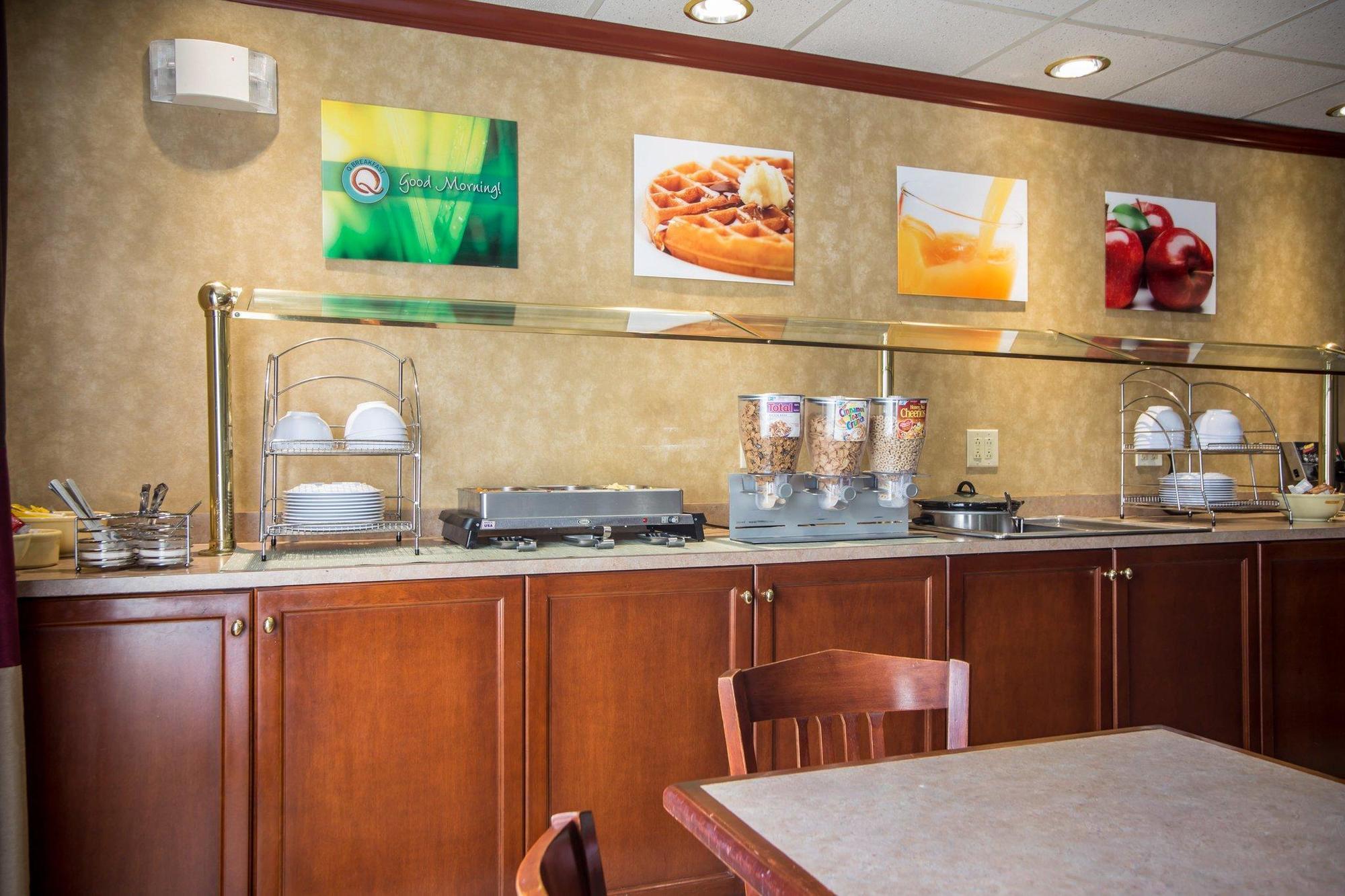 Quality Suites Pineville - Charlotte Extérieur photo