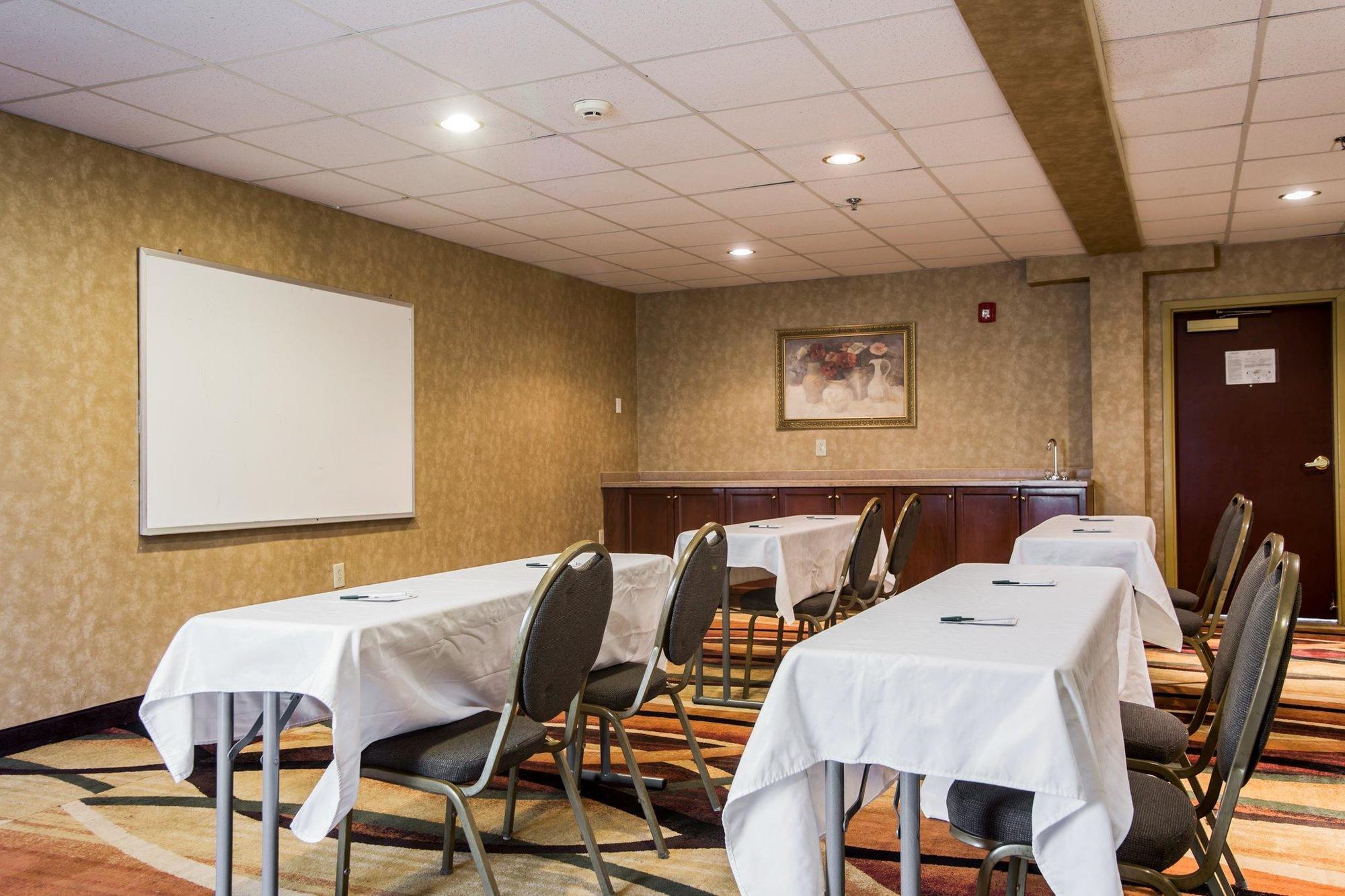Quality Suites Pineville - Charlotte Extérieur photo