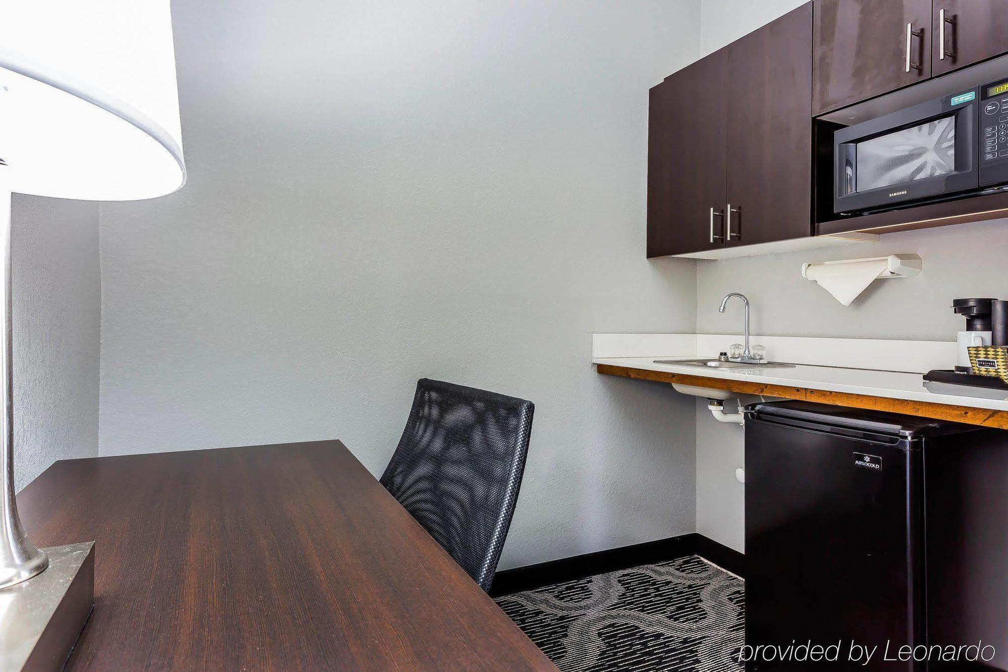 Quality Suites Pineville - Charlotte Extérieur photo