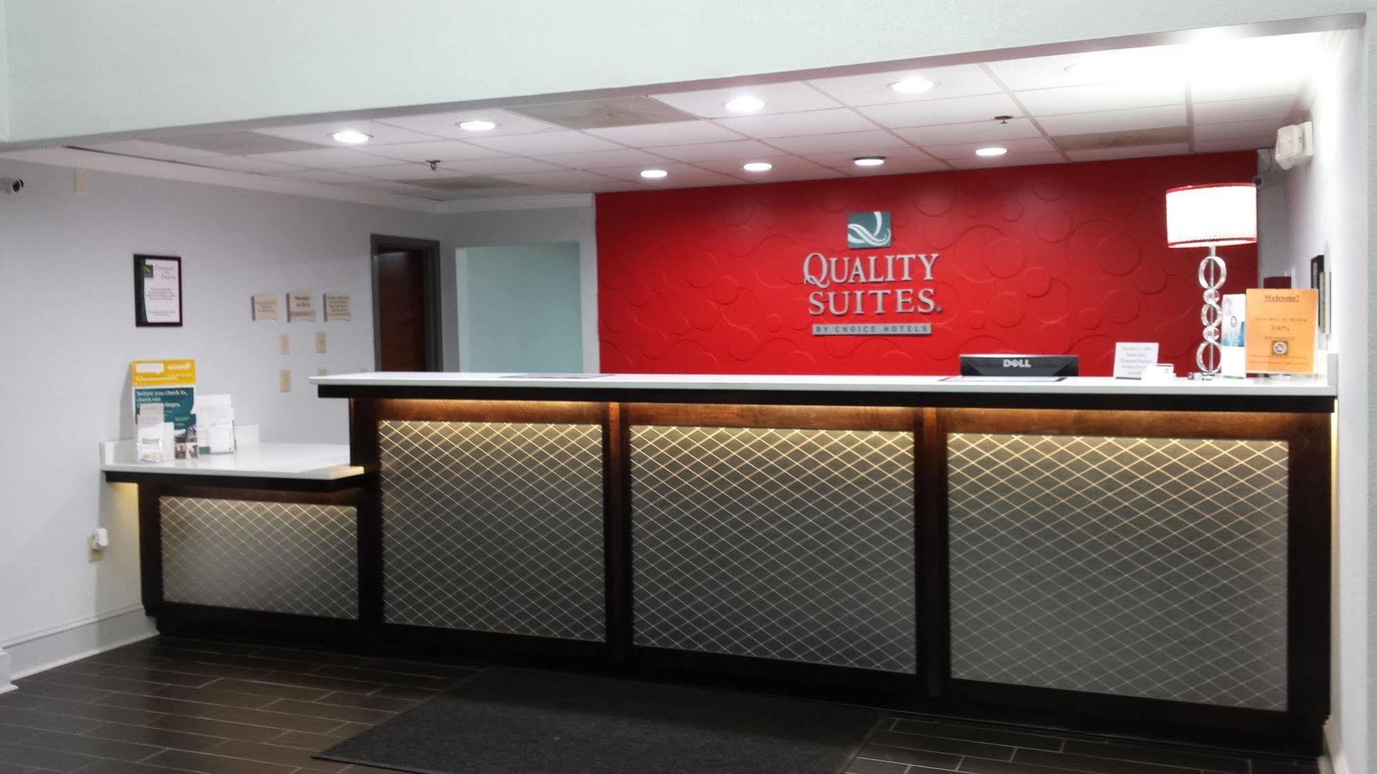 Quality Suites Pineville - Charlotte Extérieur photo